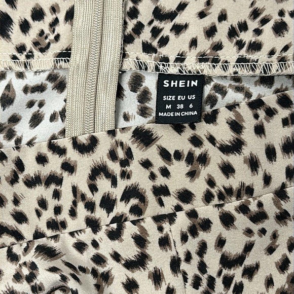 SHEIN Leopard Print High-Waisted Flowy Pants – Size M - Picture 8 of 10